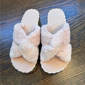Tory Burch Faux Fur Scallop Wedge Slide Sandals